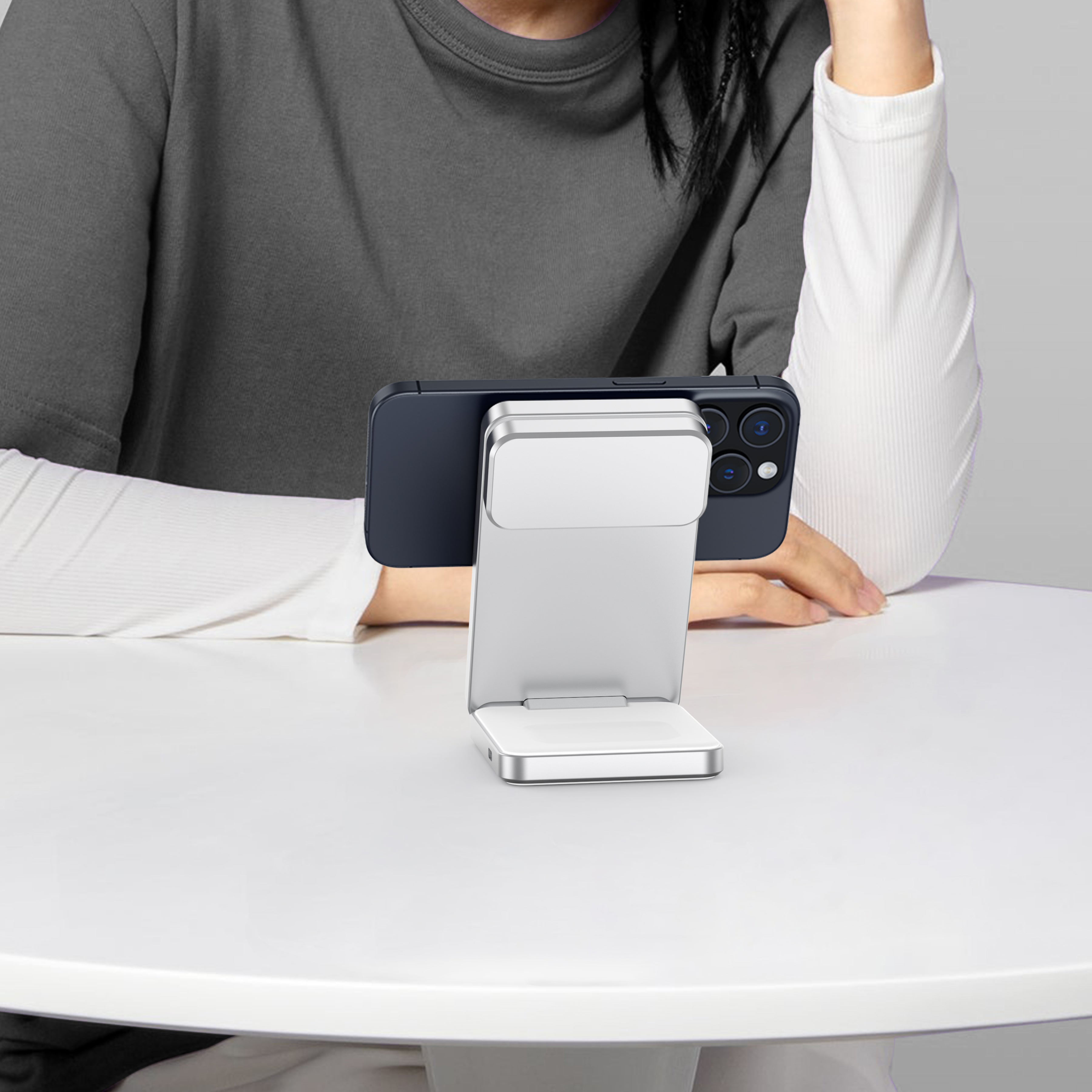 Foldi | 3-in-1 Aluminum Magnetic Wireless Charger (Qi2 Certified)